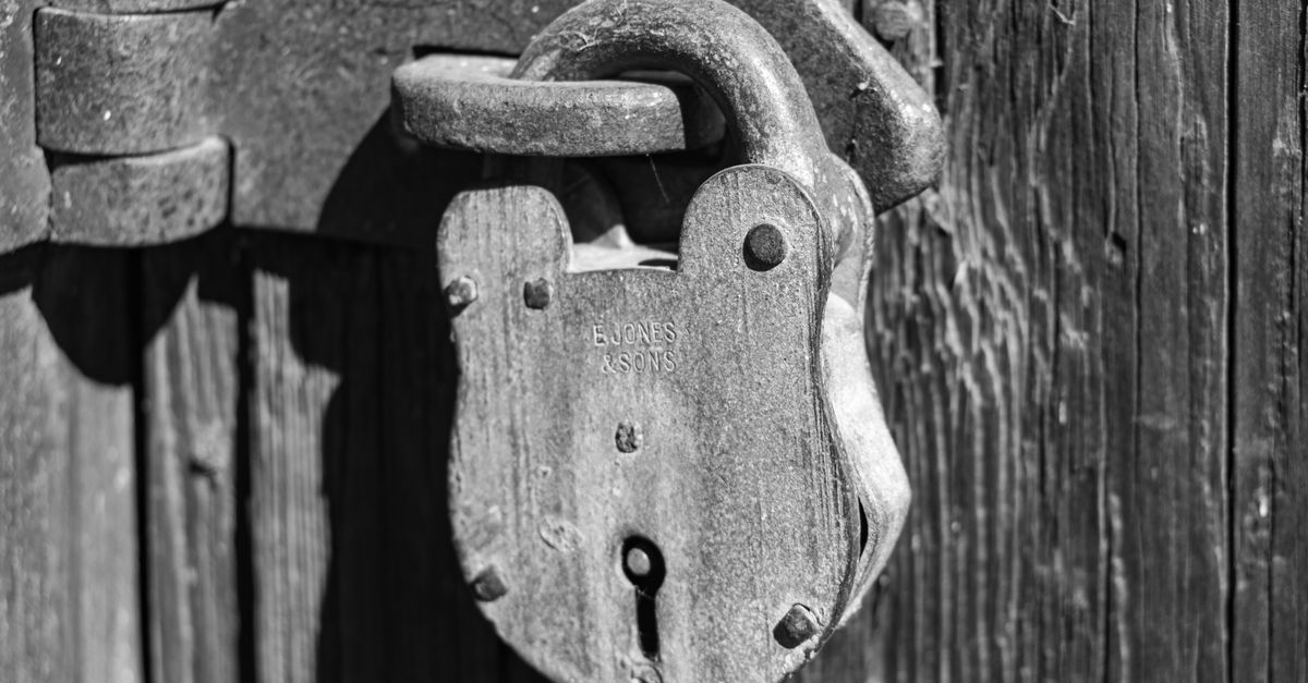 How Much Should a Locksmith Cost Per Hour in London, OH? — Madison County Locksmith